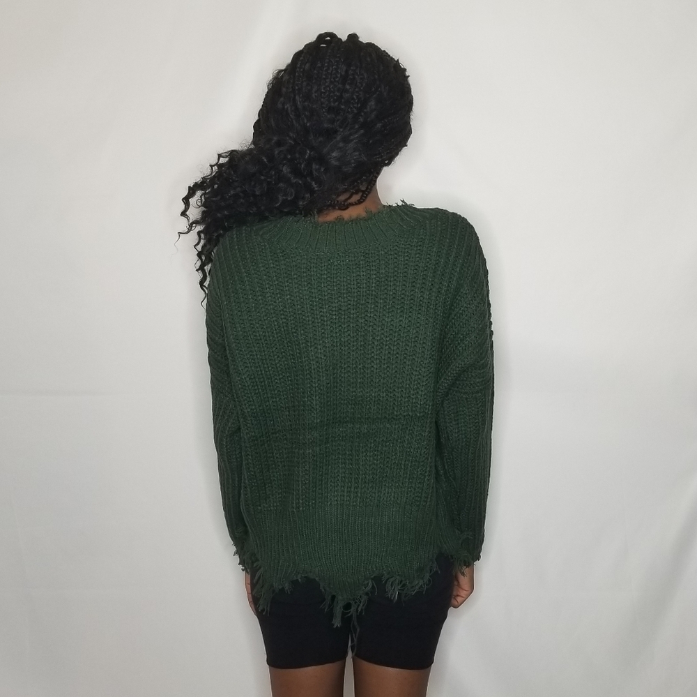 Hunter Green Frayed Long Sleeve V Neck Sweater - Picture 2 of 2